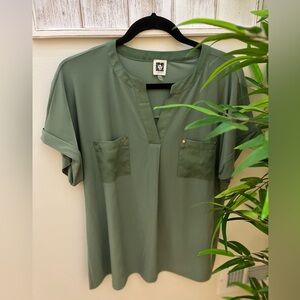 Anne Klein Olive Green Split Neck Gold Studs Front Pockets Bus Casual Top, Large